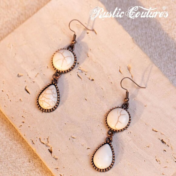 Rustic Couture's Western Necklace Earrings Jewelry Set for Women - Picture 6 of 7